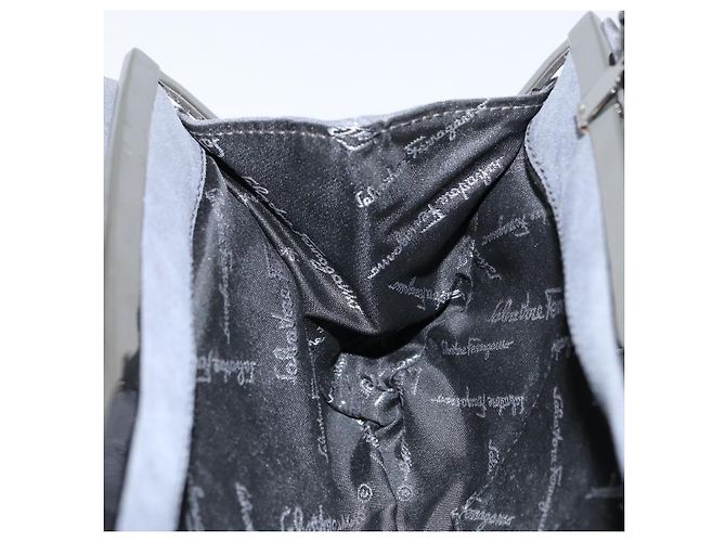 Borsa a Spalla Vala in Camoscio Grigio Argento Salvatore Ferragamo Auth 149149 Marrone - vista 19