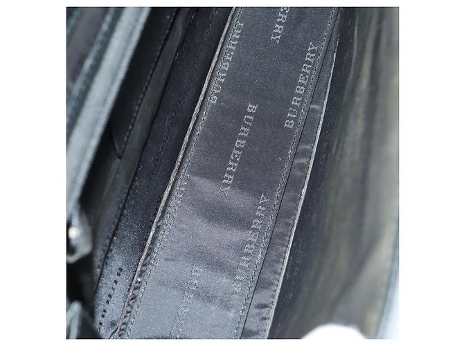 Borsa a Spalla Salvatore Ferragamo Burberry in Pelle 4 Pezzi Nero Marrone Auth bs30527 - vista 13