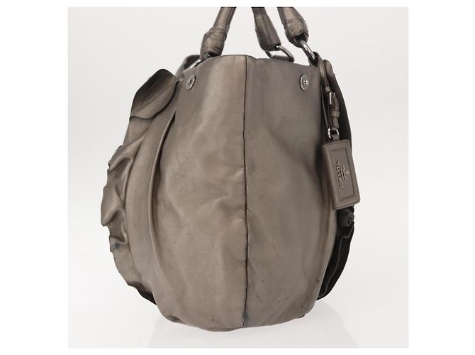 Borsa a Spalla in Pelle PRADA Argento Auth 147780 - vista 4