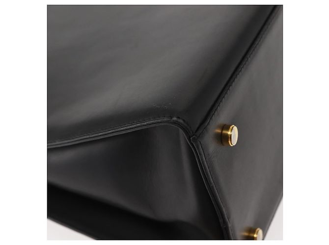 Borsa a Spalla Gancini in Pelle Nera e Oro Salvatore Ferragamo Auth 150293 Nero D'oro - vista 12