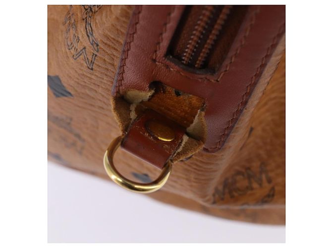 Borsa Boston MCM Logogram Vicetos in pelle PVC marrone e oro Auth gh902 D'oro - vista 10
