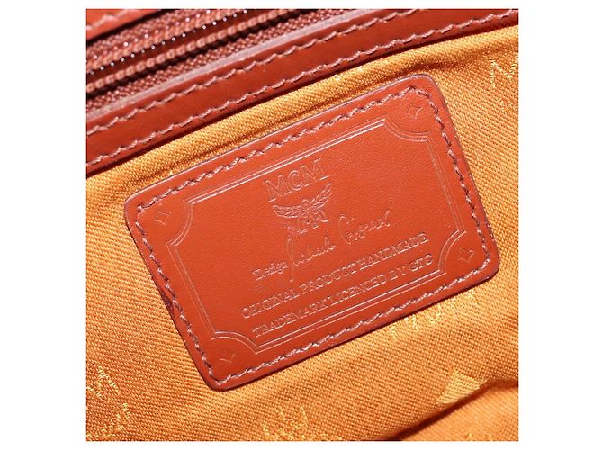 Borsa Boston MCM Logogram Vicetos in pelle PVC marrone e oro Auth gh902 D'oro - vista 18