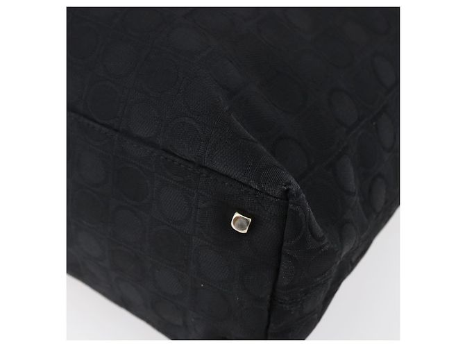 Borsa Tote Gancini in tela nera e oro Auth BA7530 di Salvatore Ferragamo Nero D'oro - vista 15