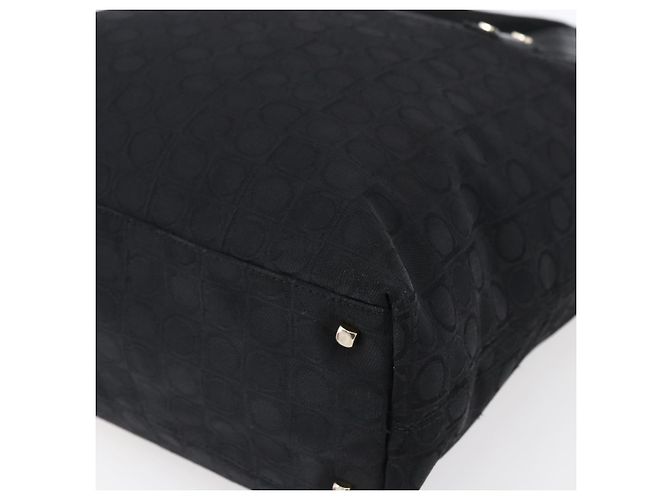 Borsa Tote Gancini in tela nera e oro Auth BA7530 di Salvatore Ferragamo Nero D'oro - vista 9