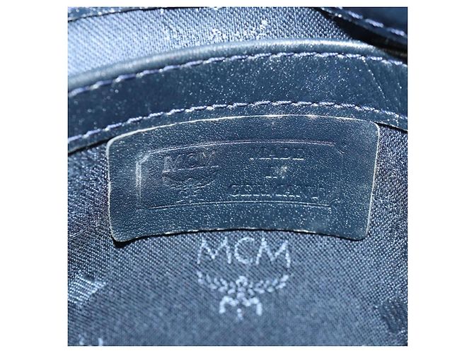 Borsa MCM Logogram Vicetos PVC 2 in 1 Bianco Oro Auth 149478 D'oro - vista 22