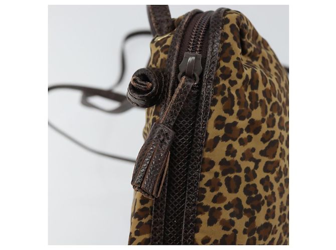 Autre Marque Borsa a Spalla in Nylon Marrone Auth bs30824 di BOTTEGA VENETA - vista 10