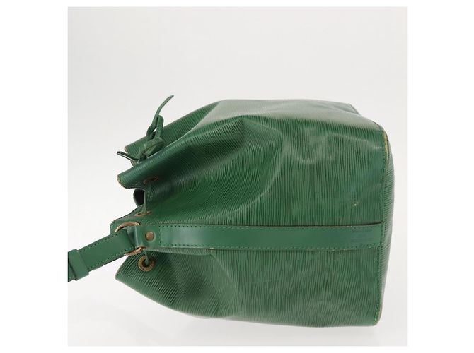 Noe LOUIS VUITTON Borsa a Spalla Petit Noé Epi Verde M44104 LV Auth 147759 - vista 4