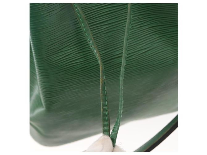 Noe LOUIS VUITTON Borsa a Spalla Petit Noé Epi Verde M44104 LV Auth 147759 - vista 8