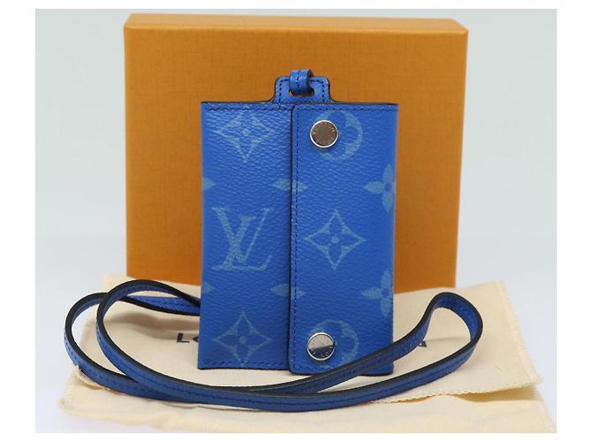 LOUIS VUITTON Monogram Pockets On Strap Card Case Blue M83154 LV Auth 77437SAM - view 12