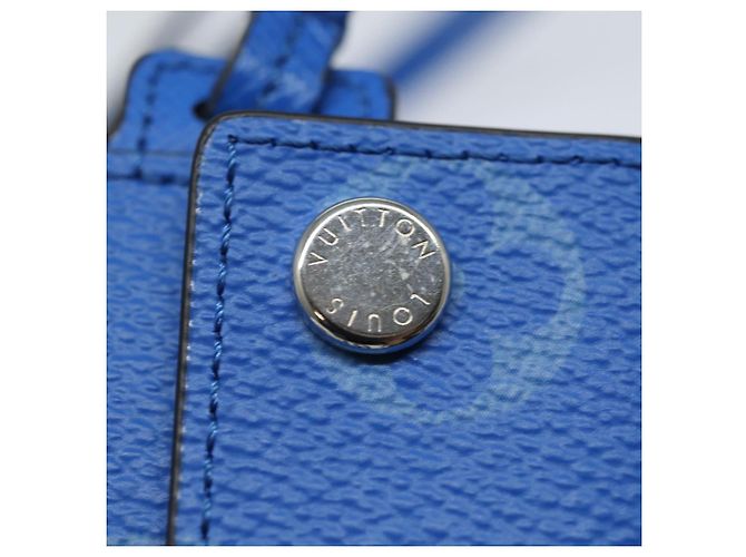 LOUIS VUITTON Monogram Pockets On Strap Card Case Blue M83154 LV Auth 77437SAM - view 18