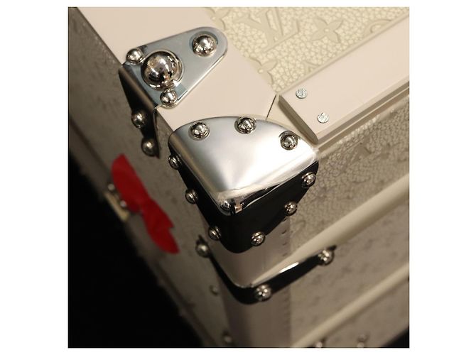 LOUIS VUITTON Taurillon Climbing Coolie Rosin 110Trunk Bianco M10074 Auth 115972SM - vista 16