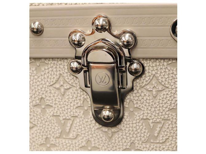 LOUIS VUITTON Taurillon Climbing Coolie Rosin 110Trunk Bianco M10074 Auth 115972SM - vista 20