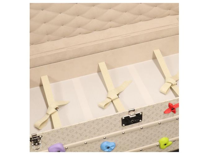 LOUIS VUITTON Taurillon Climbing Coolie Rosin 110Trunk Bianco M10074 Auth 115972SM - vista 25