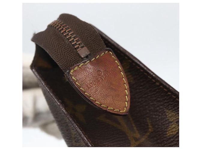 LOUIS VUITTON Poche Toilette Monogram 26 M47542 LV Auth 151703 Monogramma - vista 13
