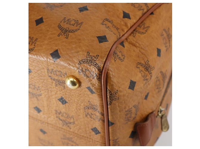 Borsa Boston MCM Logogram Vicetos in pelle PVC marrone e oro Auth 154457 D'oro - vista 12