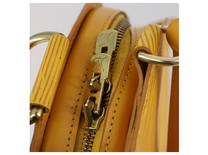 LOUIS VUITTON Mochila Epi Mabillon Amarela M52239 LV Auth 154576 Amarelo - vista 9