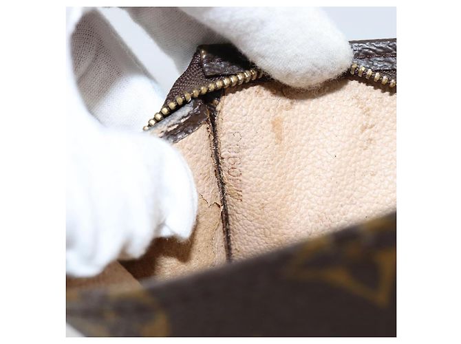 LOUIS VUITTON Poche Toilette Monogram 15 M47546 LV Auth th6510 Monogramma - vista 17