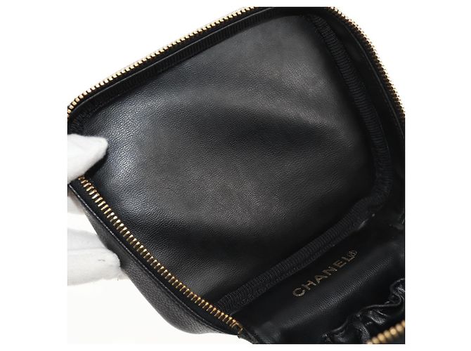 Pochette Vanity CHANEL COCO Mark in Pelle Caviar Nera Oro CC Auth 153739SAV Nero D'oro - vista 17