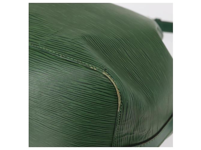 Noe LOUIS VUITTON Borsa a Spalla Petit Noé Epi Verde M44104 LV Auth BA8589 - vista 16