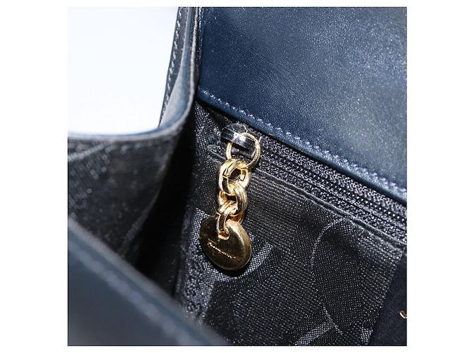 Borsa a Spalla Gancini in Pelle Salvatore Ferragamo Blu Navy Oro Auth 154591 D'oro - vista 20
