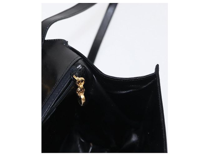 Borsa a Spalla Gancini in Pelle Nera e Oro Auth BA8683 di Salvatore Ferragamo Nero D'oro - vista 18