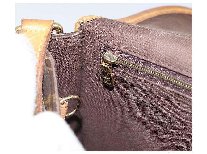 LOUIS VUITTON Borsa a Spalla Monogram Menilmontant PM M40474 LV Auth bs31563 Monogramma - vista 21