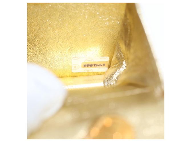 CHANEL Mini Matelassé Borsa a Spalla con Catena in Pelle di Agnello Oro CC Auth 152962 D'oro - vista 11