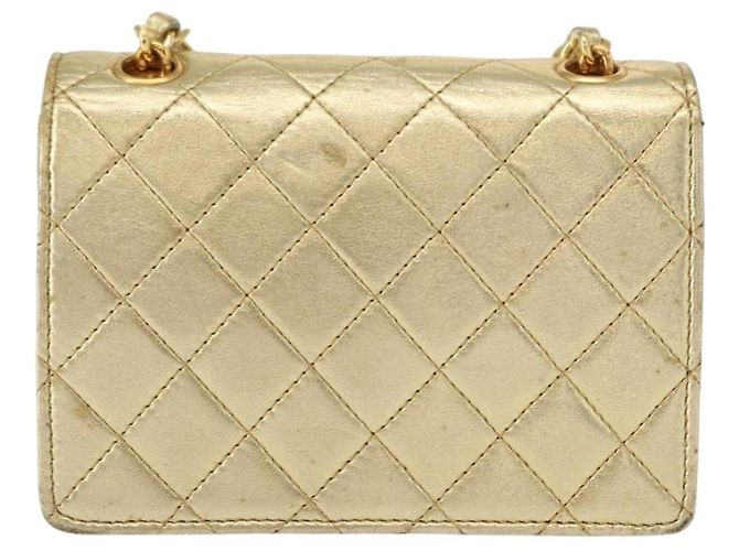 CHANEL Mini Matelassé Borsa a Spalla con Catena in Pelle di Agnello Oro CC Auth 152962 D'oro - vista 2