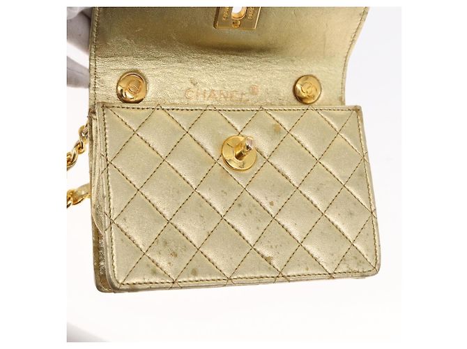 CHANEL Mini Matelassé Borsa a Spalla con Catena in Pelle di Agnello Oro CC Auth 152962 D'oro - vista 21
