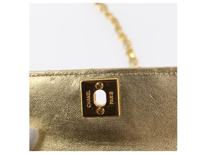 CHANEL Mini Matelassé Borsa a Spalla con Catena in Pelle di Agnello Oro CC Auth 152962 D'oro - vista 22