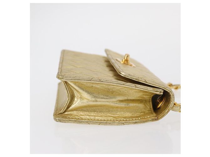 CHANEL Mini Matelassé Borsa a Spalla con Catena in Pelle di Agnello Oro CC Auth 152962 D'oro - vista 4