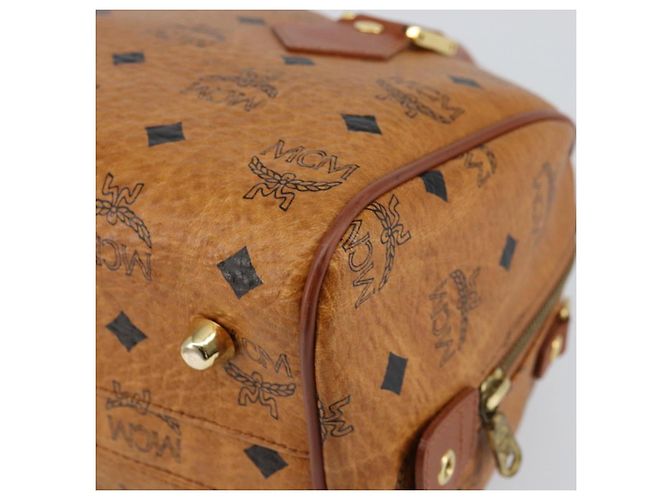 Borsa MCM Logogram Vicetos in pelle PVC marrone e oro Auth gh1221 D'oro - vista 15