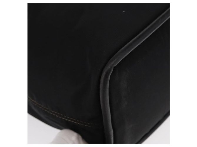 Céline Borsa a mano CELINE Circle in nylon e pelle nera dorata Auth 153316 Nero D'oro - vista 9