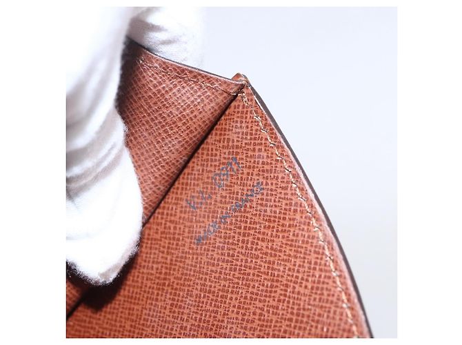 LOUIS VUITTON Clutch Montaigne 23 Epi Marrone M52663 LV Auth BA8329 - vista 12