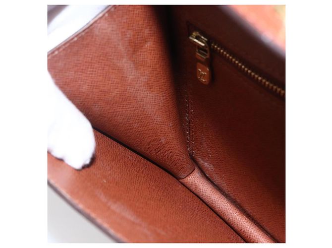 LOUIS VUITTON Clutch Montaigne 23 Epi Marrone M52663 LV Auth BA8329 - vista 20
