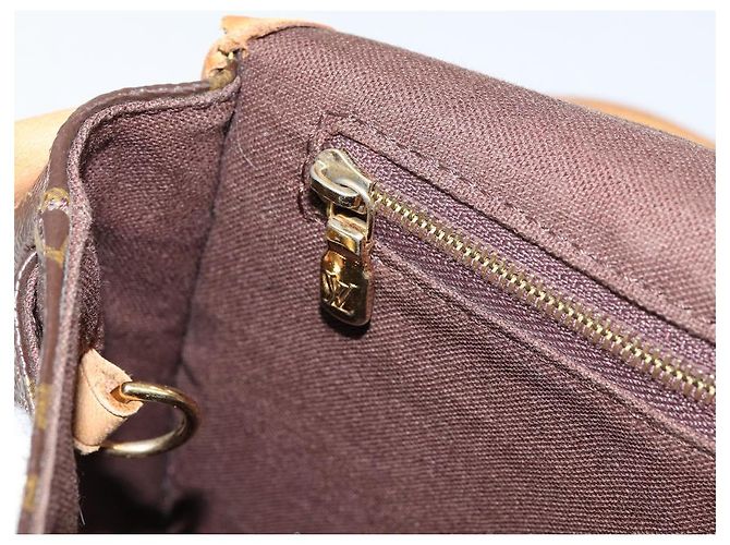 LOUIS VUITTON Borsa a Spalla Monogram Menilmontant PM M40474 LV Auth yk19805 Monogramma - vista 23