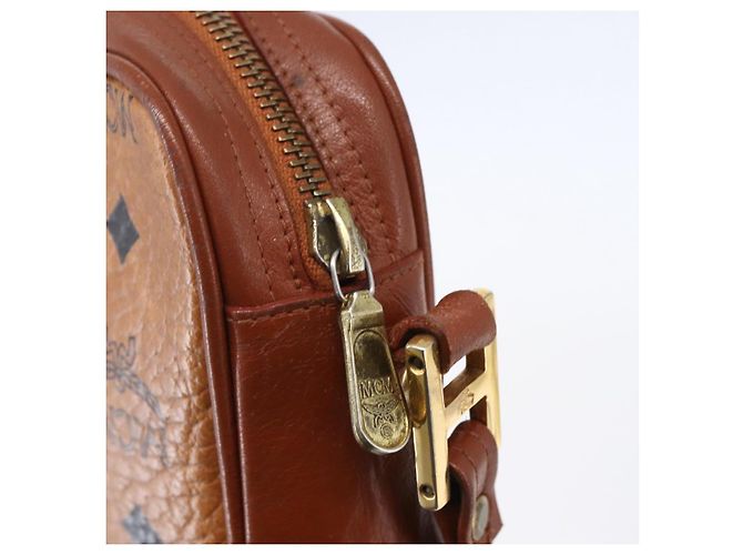 Borsa a Spalla MCM Logogram Vicetos in Pelle PVC Marrone Oro Auth BA8428 D'oro - vista 10