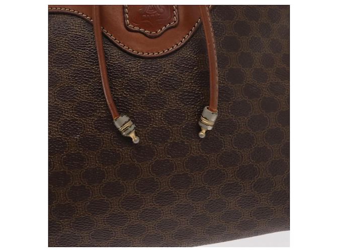 Céline CELINE Macadam Canvas Schultertasche aus PVC-Leder Braun Gold Auth 153471 Golden - Ansicht 10
