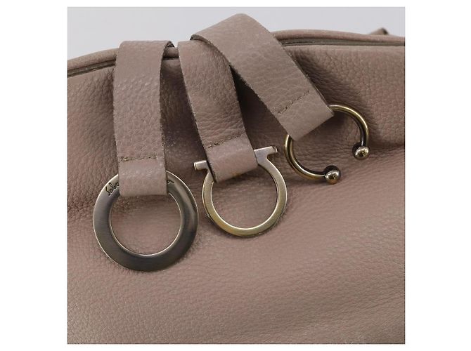 Borsa a Spalla Salvatore Ferragamo in Pelle Beige Oro Auth 152265 D'oro - vista 15