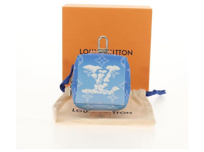 LOUIS VUITTON Pochette Quadrata Bijoux Monogram Clouds Blu MP2792 Auth 145601SM Monogramma - vista 12