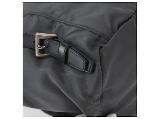 PRADA Rucksack aus grauem Nylon mit Silber authentisch 152731 Braun - Ansicht 18