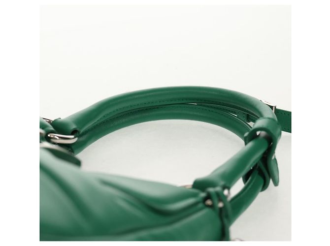 PRADA Bolsa Moon Bag de Cuero 2 en 1 Verde Plata Auth 152696SAM - vista 14