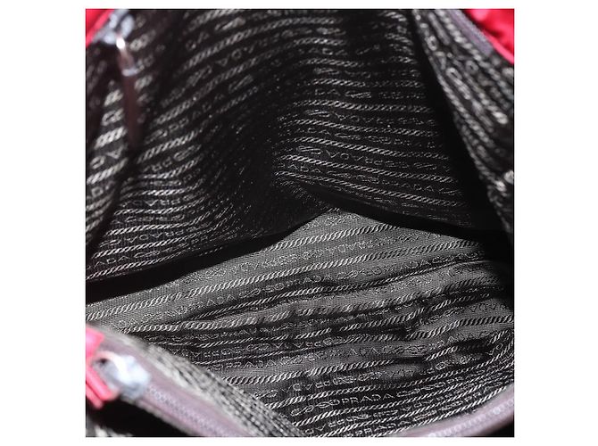 Bolsa Tote Prada em Nylon Vermelho Prata Auth bs31579 - vista 11