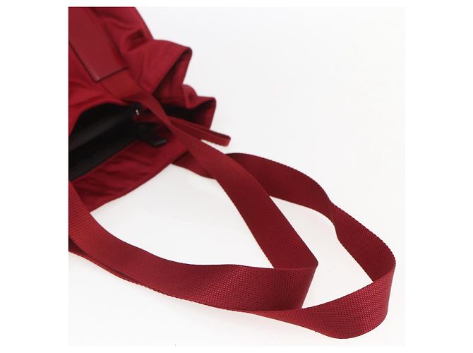 Bolsa Tote Prada em Nylon Vermelho Prata Auth bs31579 - vista 7