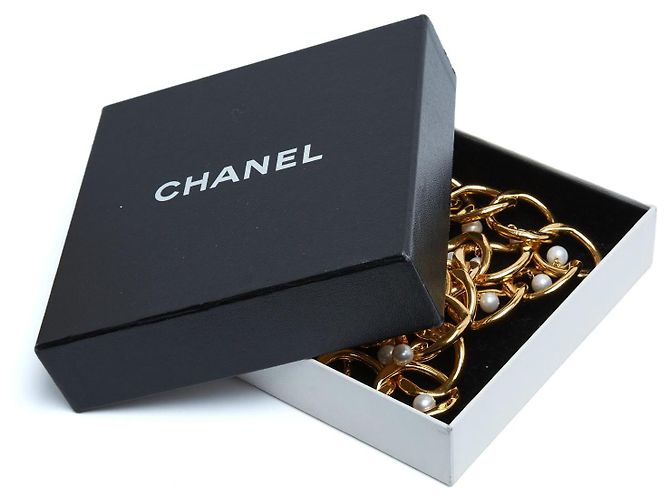 Cinto de Corrente com Pérolas Chanel 1986 T70 a 85 Cinto Maxi de Corrente com Pérolas 28 a 34 em Dourado - vista 5