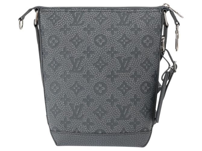 LOUIS VUITTON Borsa Hobo Cruiser PM Taurillon Climbing Grigia M20875 Auth 151374SM Marrone - vista 2