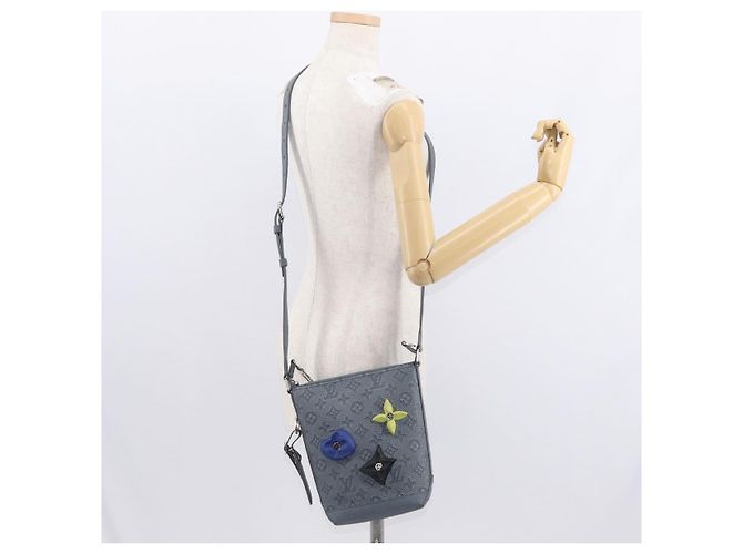 LOUIS VUITTON Borsa Hobo Cruiser PM Taurillon Climbing Grigia M20875 Auth 151374SM Marrone - vista 27