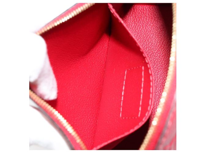 LOUIS VUITTON Pochette PM Monogram Empreinte Vermelha M69414 Auth 154301V Vermelho - vista 11