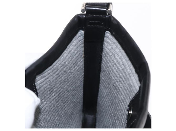 Borsa a Spalla Gancini in Pelle Nera e Argento di Salvatore Ferragamo Auth gh1244 Nero - vista 17