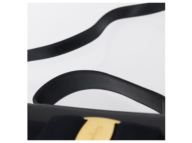 Borsa a mano in pelle Salvatore Ferragamo Vala 2 in 1 Blu Navy Oro Auth 154340 - vista 14